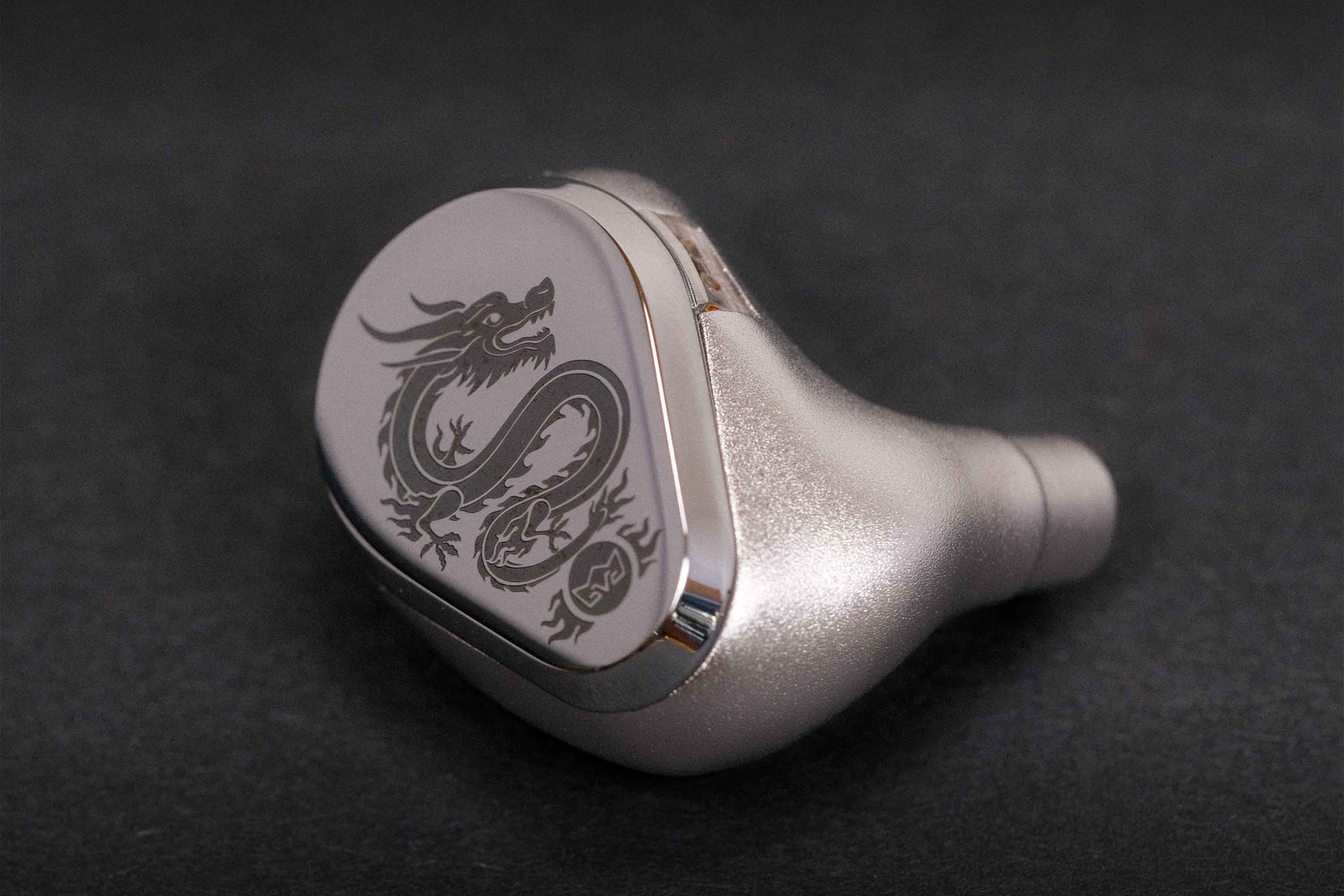 Image ERLKÖNIG - Limited Dragon Faceplate - Silber